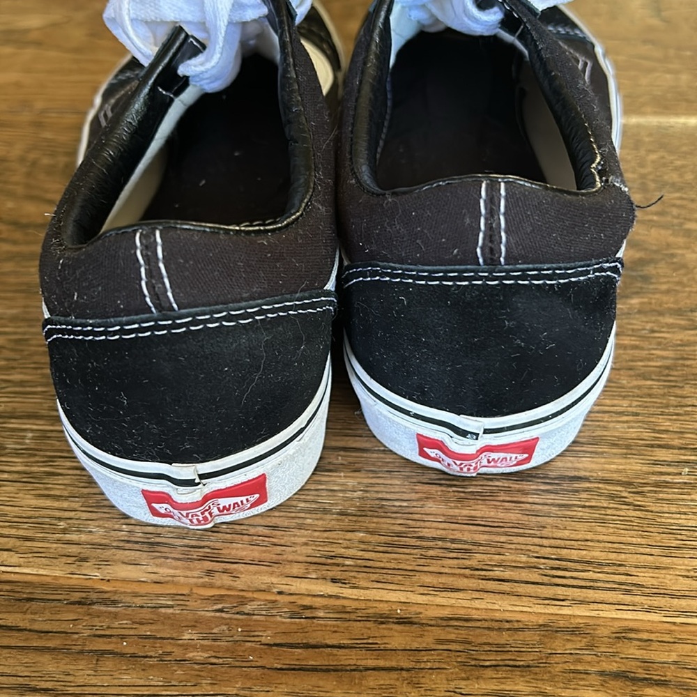 Vans Unisex Tennis Shoes - Picture 3 of 6